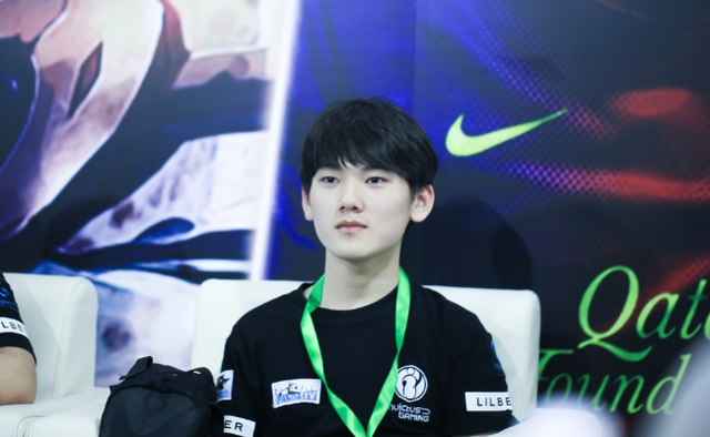 MAD 3-2 G2：Carzzy决胜局发威，冬冠G2爆冷出局无缘前三