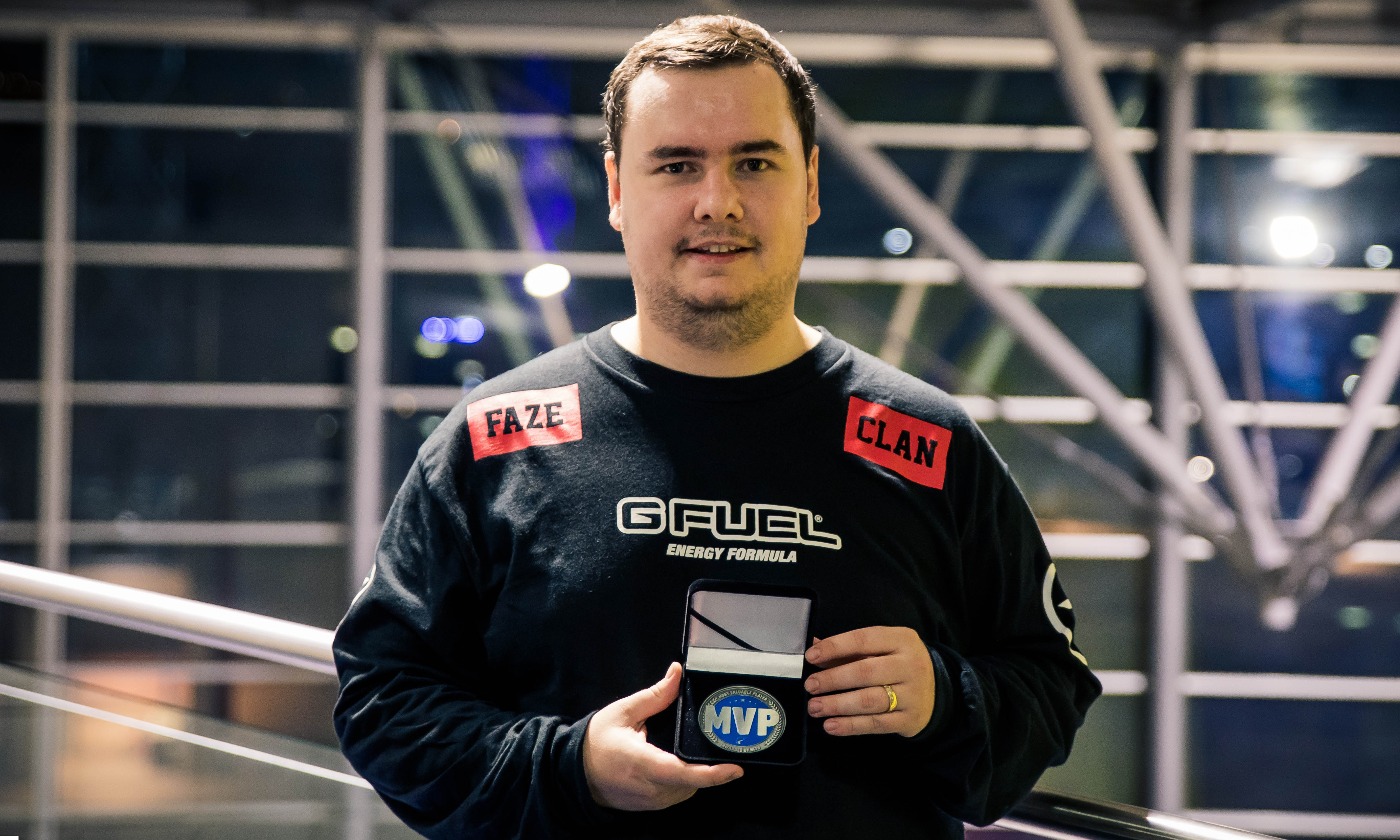 NIP和TT上一轮都输给了排名比自己靠后的队伍，但他们此前也都战胜过上位圈的强队